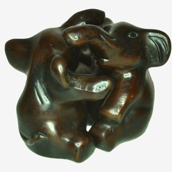 Vintage Hugging Elephants Dark Brown Wooden Collectible Room Decor Animals - Picture 3 of 6